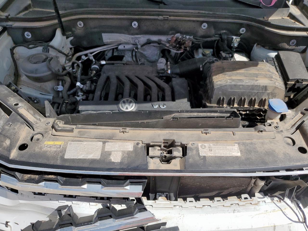 2018 Volkswagen Atlas Se VIN: 1V2DR2CA6JC521472 Lot: 81830205