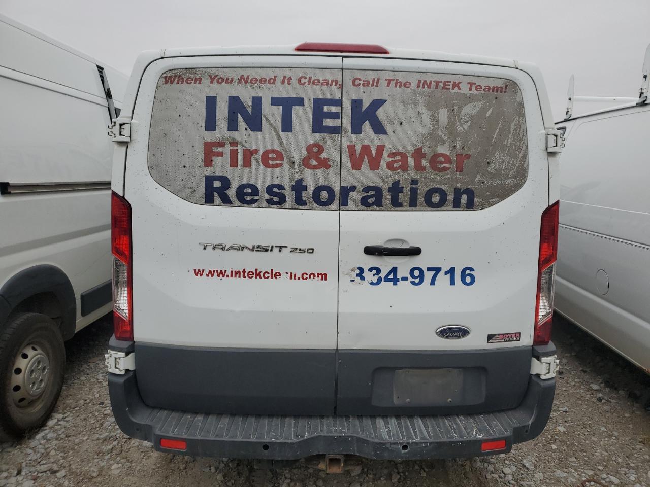 2015 Ford Transit 250 Delivery Van VIN: 1FTYR1ZM1FKA15723 Lot: 89545895