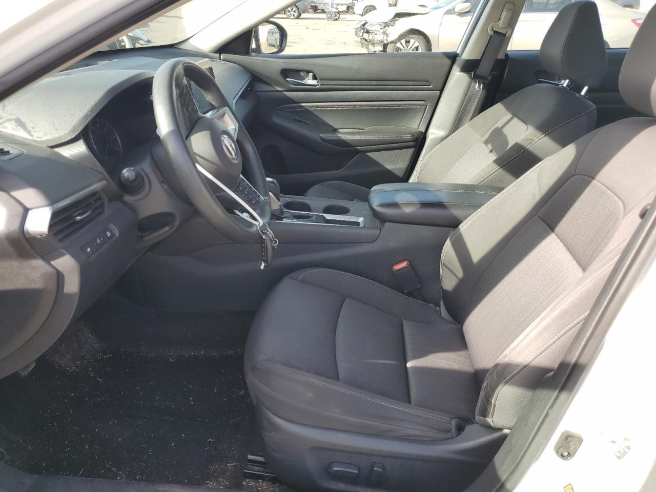 2020 Nissan Altima S VIN: 1N4BL4BV9LC246683 Lot: 81993635