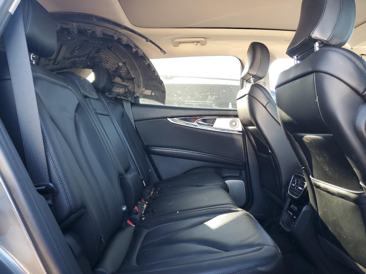 2022 Lincoln Nautilus Reserve VIN: 2LMPJ8KP6NBL02600 Lot: 85833325