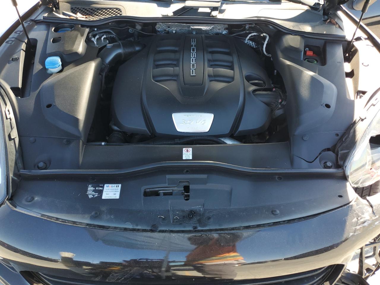 2015 Porsche Cayenne VIN: WP1AF2A2XFLA30711 Lot: 85011025