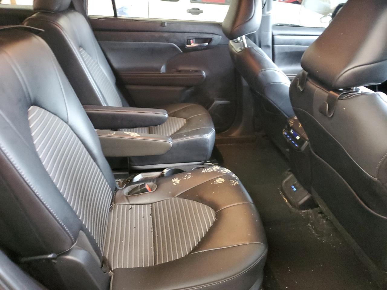 2022 Toyota Highlander Xse VIN: 5TDLZRAH6NS123494 Lot: 90515325