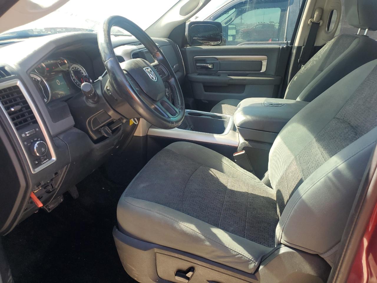 2017 Ram 1500 Slt VIN: 1C6RR6LG2HS649718 Lot: 85378155