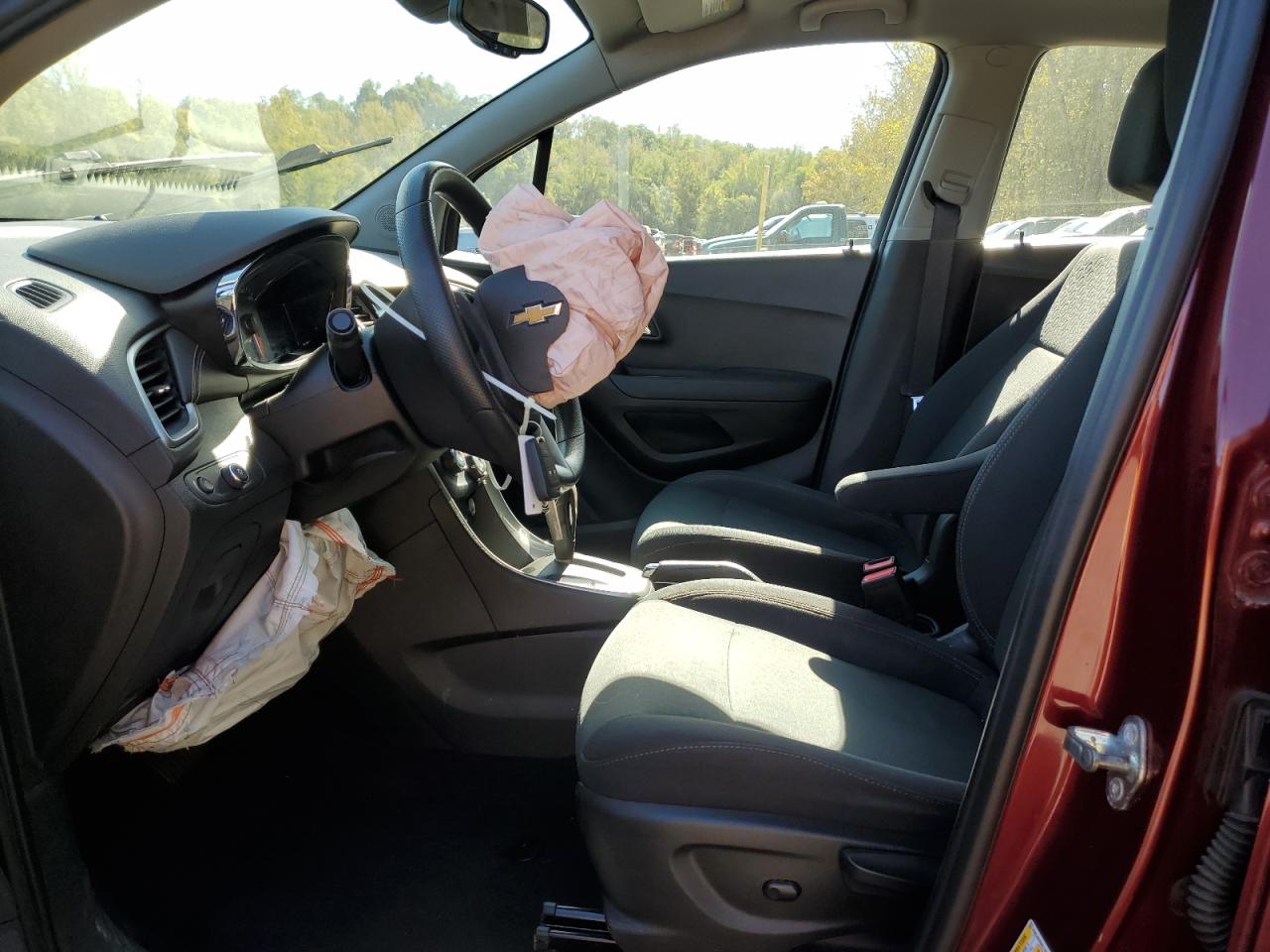 2017 Chevrolet Trax Ls VIN: 3GNCJNSB8HL184521 Lot: 82297575