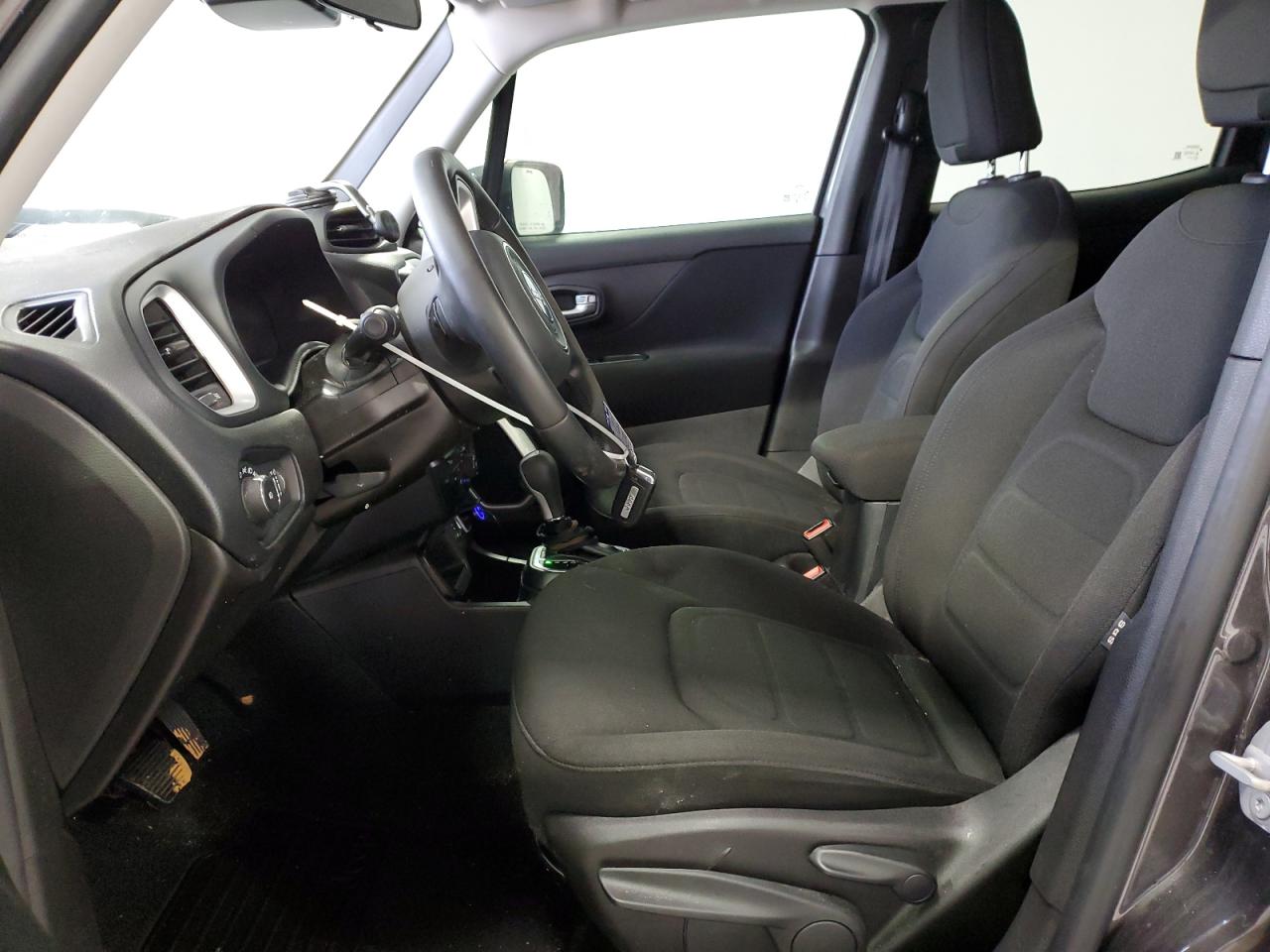 2020 Jeep Renegade Latitude VIN: ZACNJABB7LPL30589 Lot: 89893335