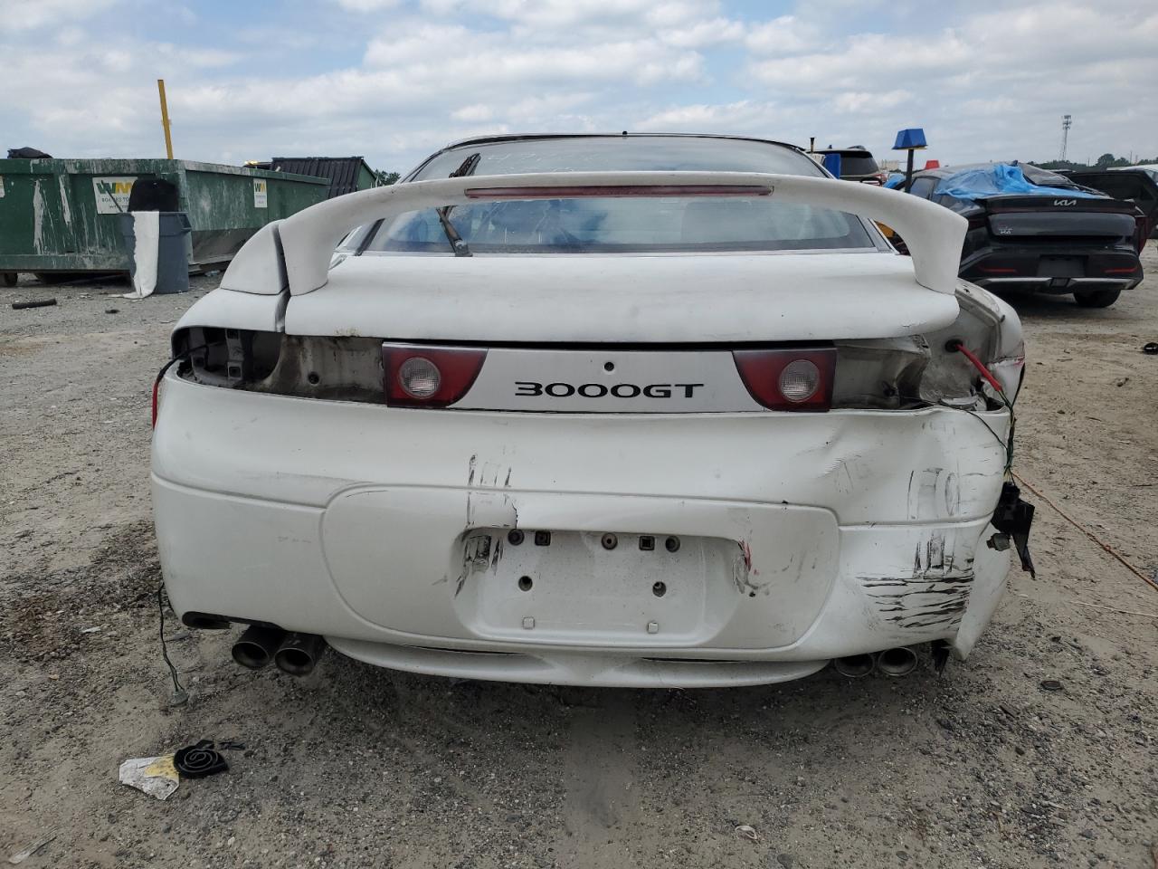 1998 Mitsubishi 3000 Gt VIN: JA3AM44H0WY003375 Lot: 81874705