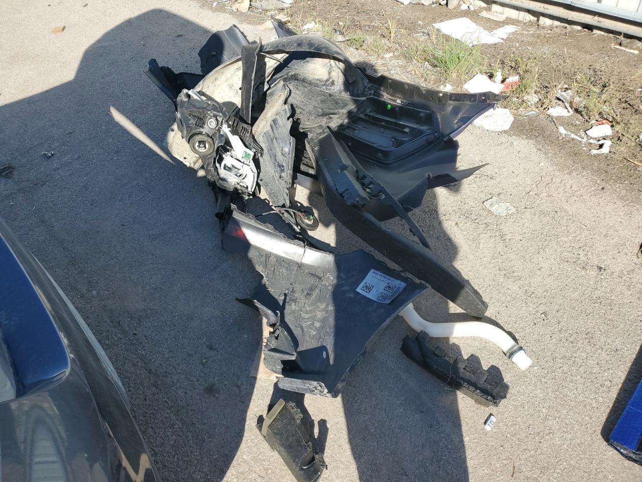 2015 Subaru Legacy 2.5I Premium VIN: 4S3BNAF62F3015425 Lot: 85319205