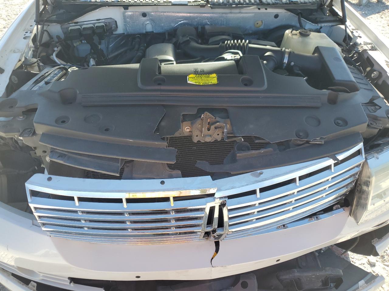 2011 Lincoln Navigator VIN: 5LMJJ2H5XBEJ09156 Lot: 89554575