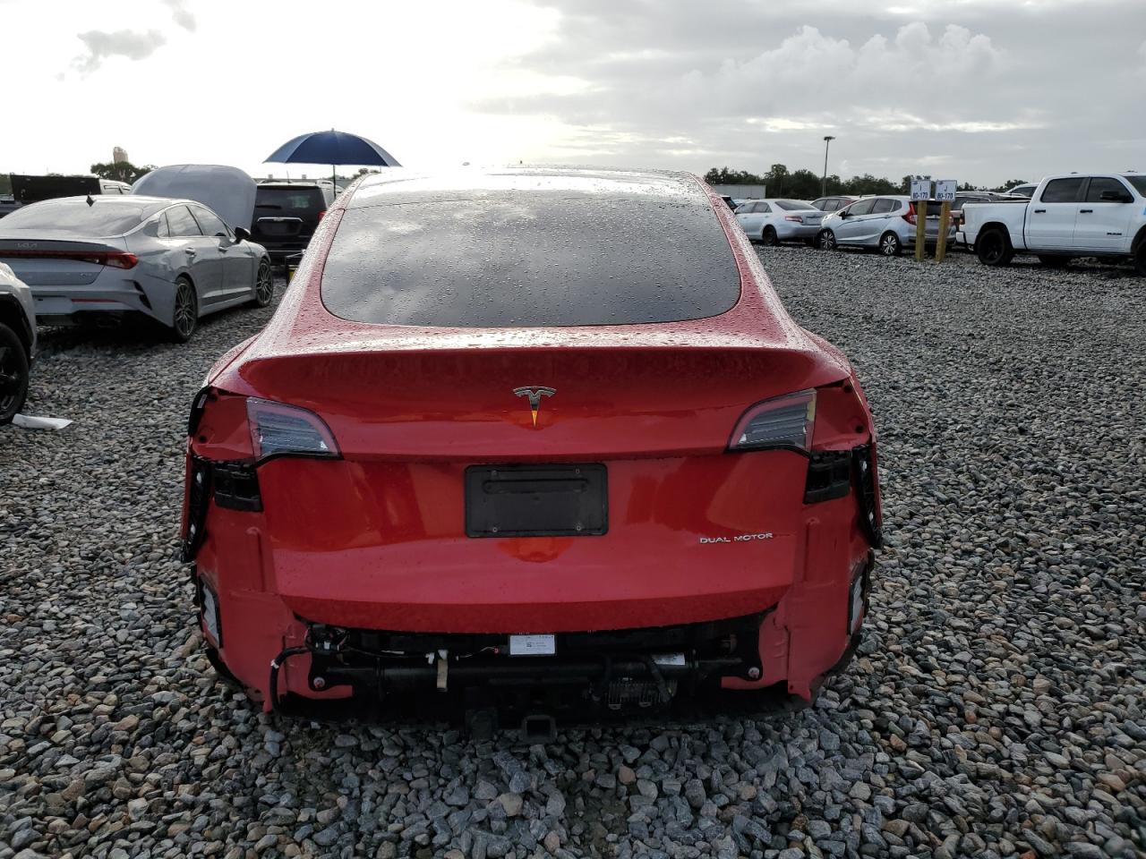 2023 Tesla Model Y VIN: 7SAYGDEE8PF837748 Lot: 84366475