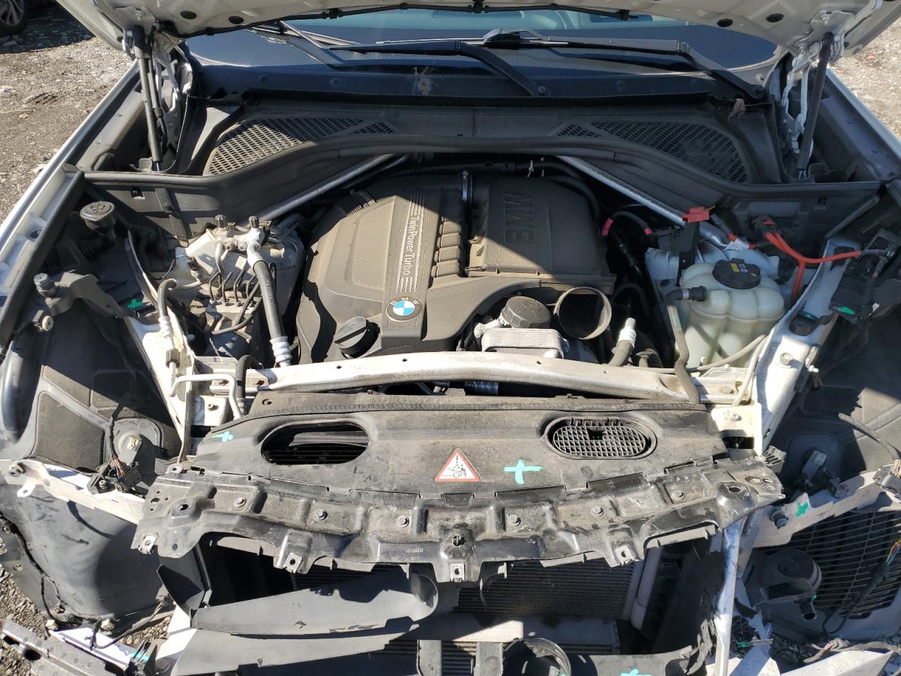 Фото: 5UXKU2C52G0N79890