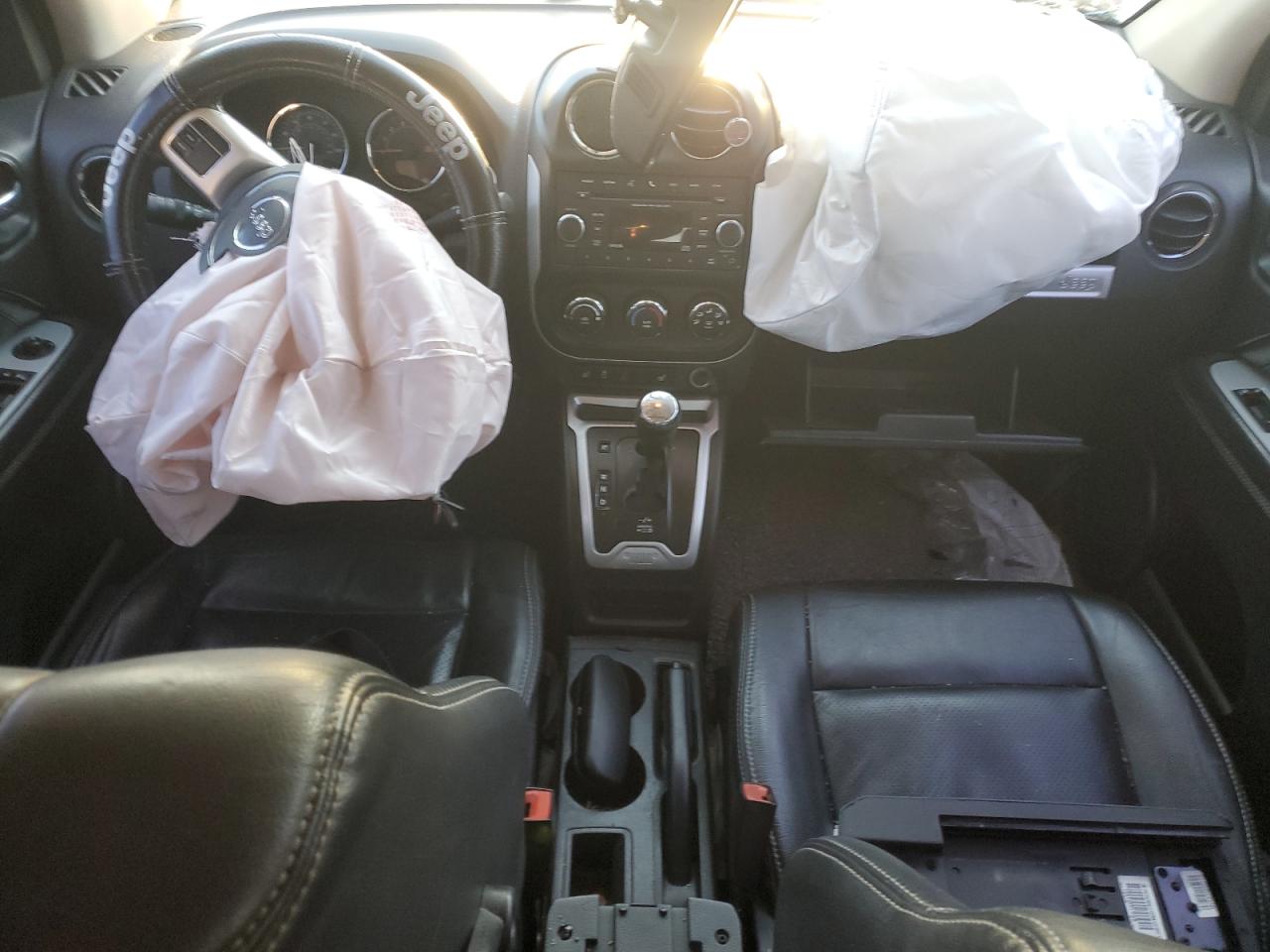 2016 Jeep Compass Latitude VIN: 1C4NJCEA7GD783780 Lot: 86992815