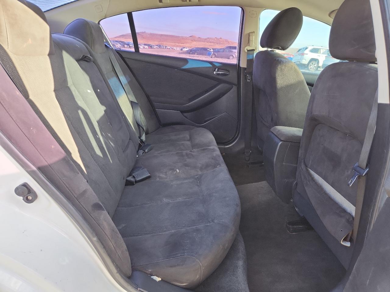 2010 Nissan Altima Base VIN: 1N4AL2AP8AN443106 Lot: 84582385