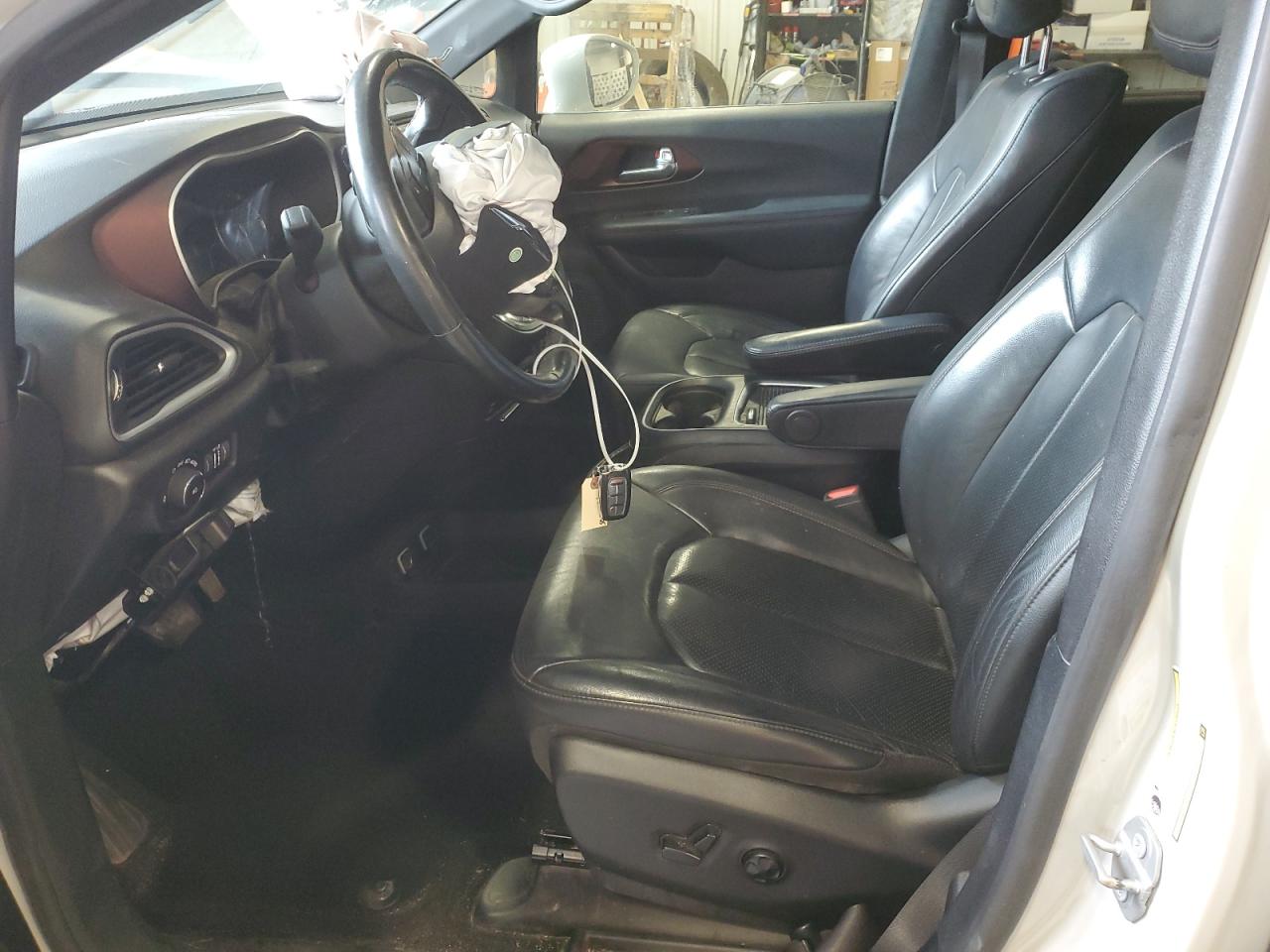 2020 Chrysler Pacifica Touring L Plus VIN: 2C4RC1EG0LR149562 Lot: 90412325