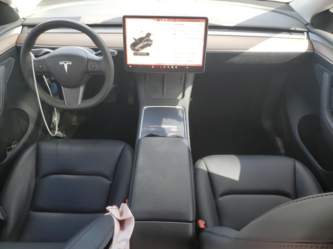 2023 Tesla Model Y VIN: 7SAYGDEE0PF842135 Lot: 84906025