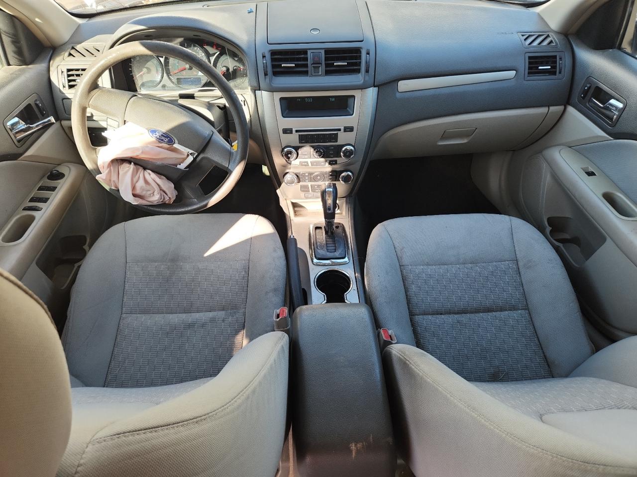 2012 Ford Fusion S VIN: 3FAHP0GA7CR350670 Lot: 85173435