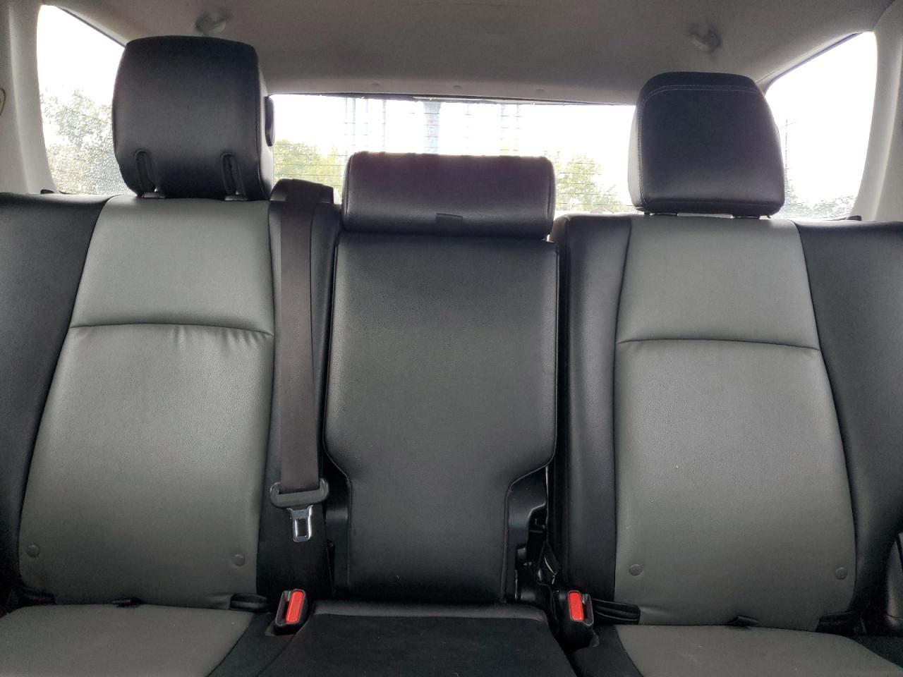 2017 Toyota 4Runner Sr5/Sr5 Premium VIN: JTEBU5JR4H5482604 Lot: 85329455