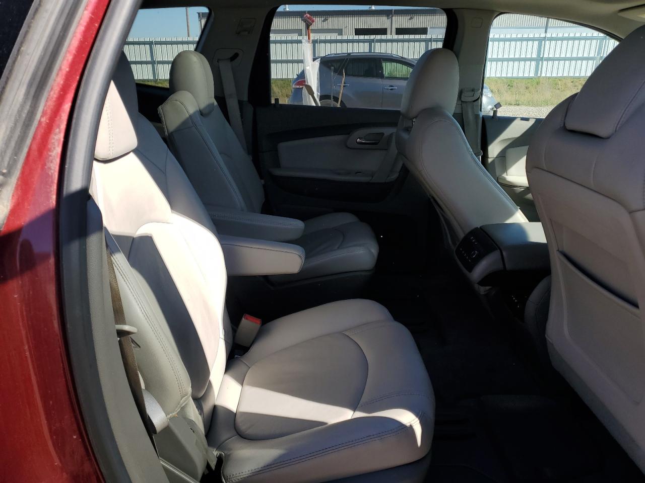 2010 Chevrolet Traverse Lt VIN: 1GNLVGED5AJ251649 Lot: 85725965