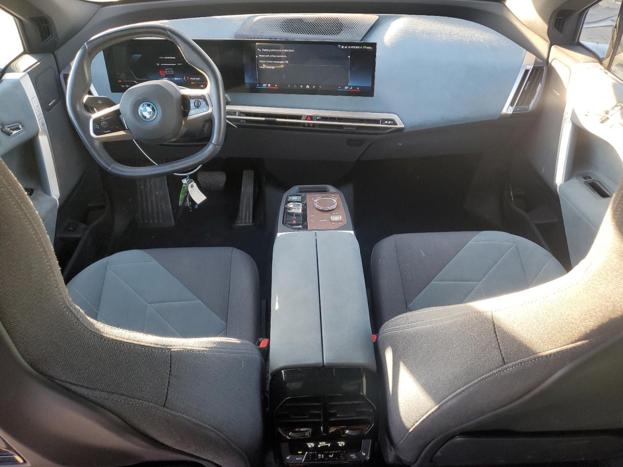 2024 BMW Ix xDrive50 VIN: WB523CF09RCN03798 Lot: 90574635