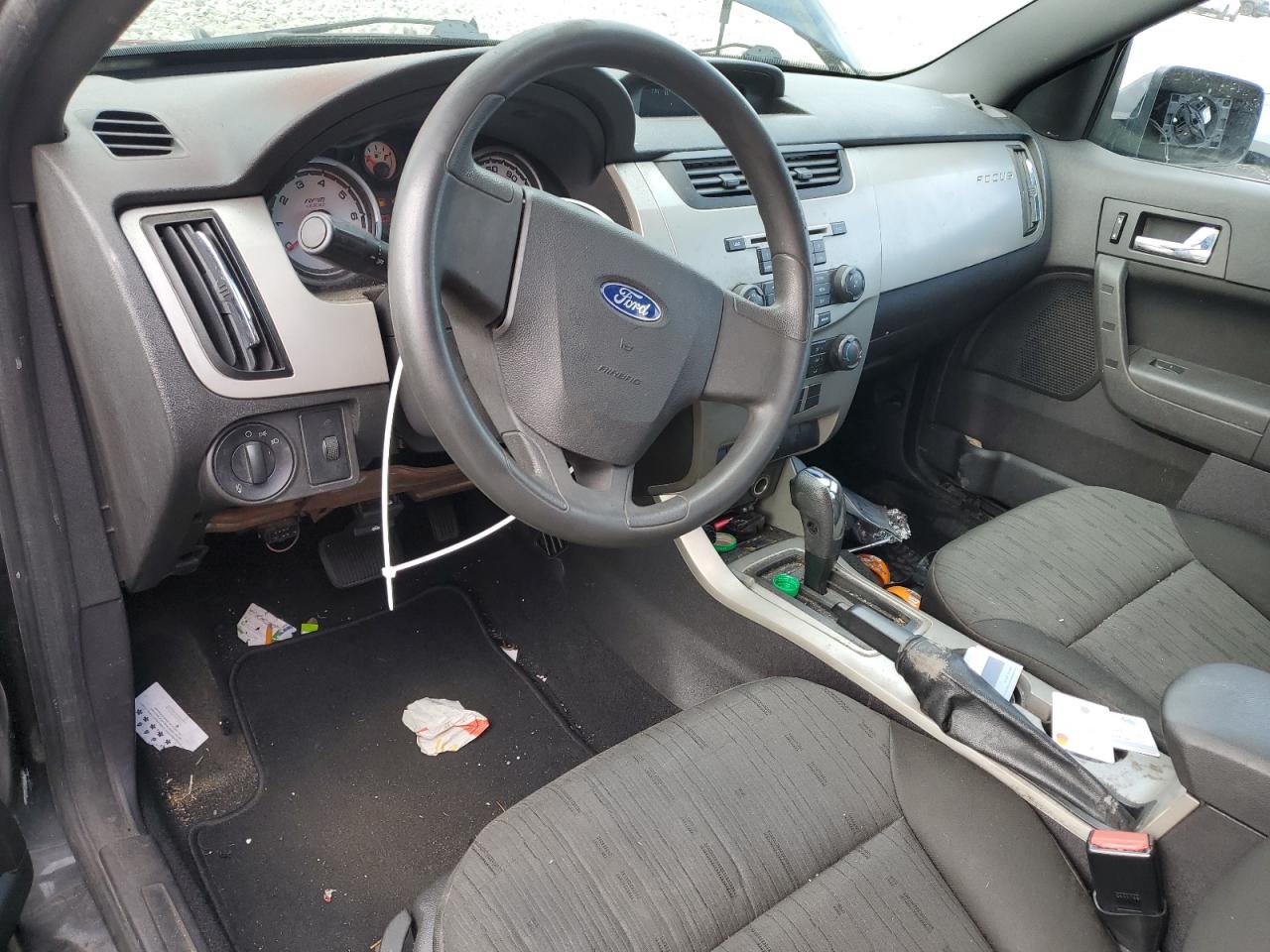 2008 Ford Focus Se VIN: 1FAHP35NX8W131973 Lot: 85314745