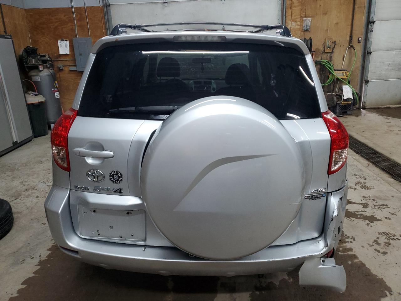 2008 Toyota Rav4 Limited VIN: JTMBK31V985043927 Lot: 86492565