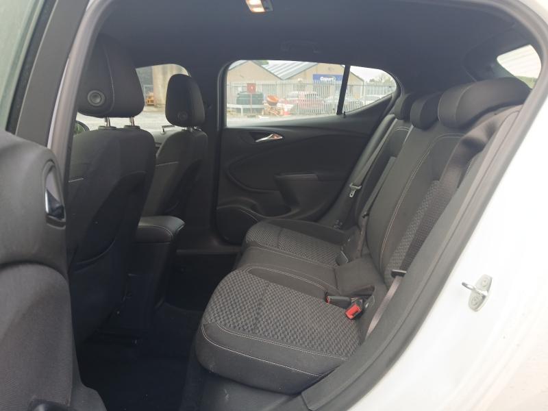 2017 VAUXHALL ASTRA 1.4T 16V 150 SRI 5DR