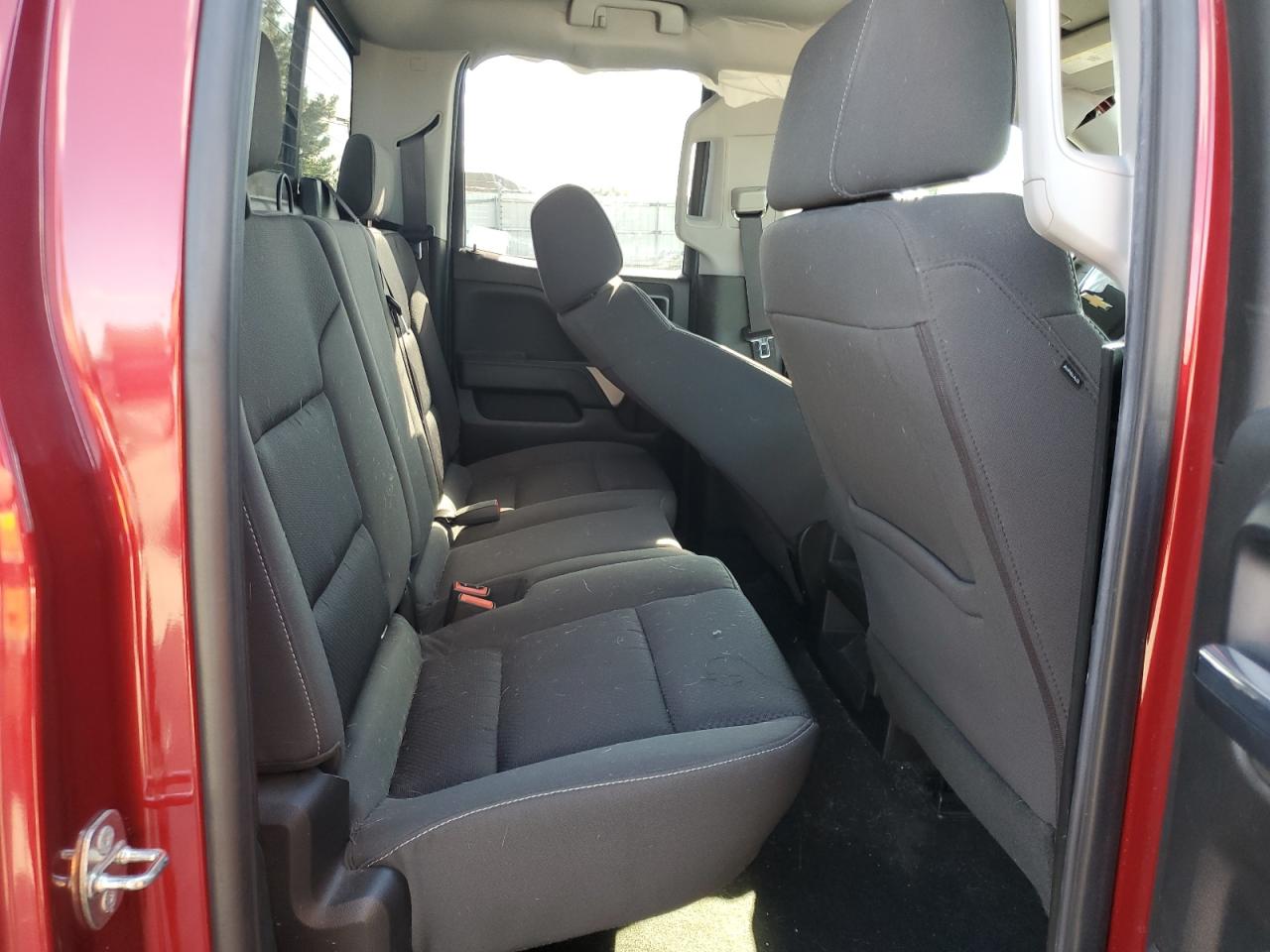 2018 Chevrolet Silverado K1500 Lt VIN: 1GCVKREH9JZ196679 Lot: 82341455