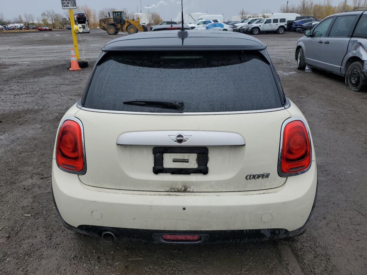 2014 Mini Cooper VIN: WMWXM5C58ET936104 Lot: 90667925