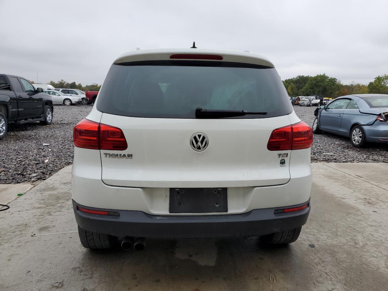 2017 Volkswagen Tiguan Wolfsburg VIN: WVGRV7AX3HW502048 Lot: 89847855