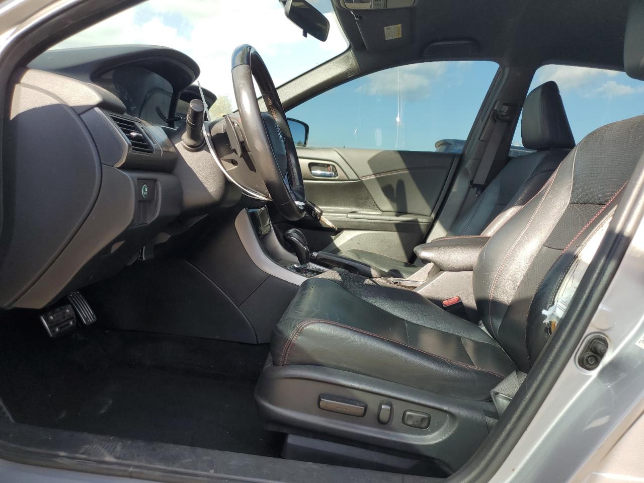 2017 Honda Accord Sport Special Edition VIN: 1HGCR2F18HA057861 Lot: 84958765