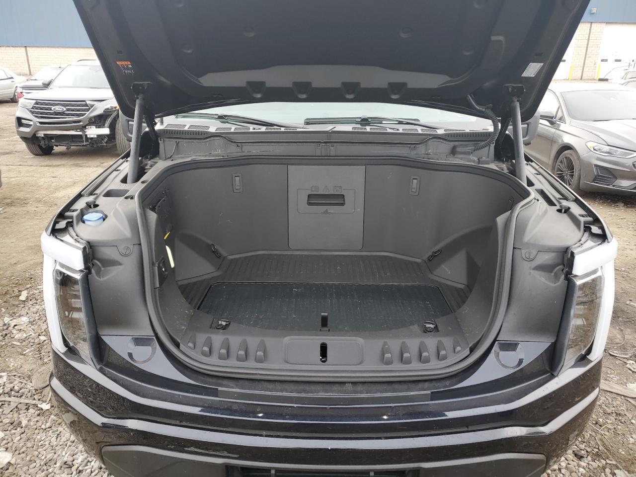 2024 Ford F150 Lightning Xlt VIN: 1FTVW3LK8RWG17076 Lot: 85832135