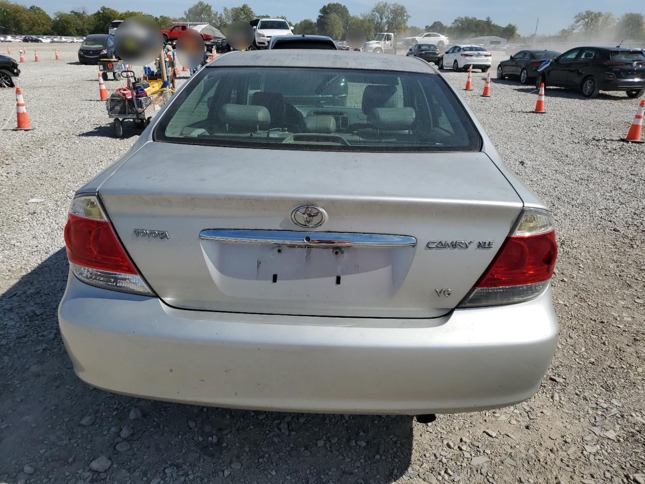 2005 Toyota Camry Le VIN: 4T1BF30K35U614921 Lot: 82188865