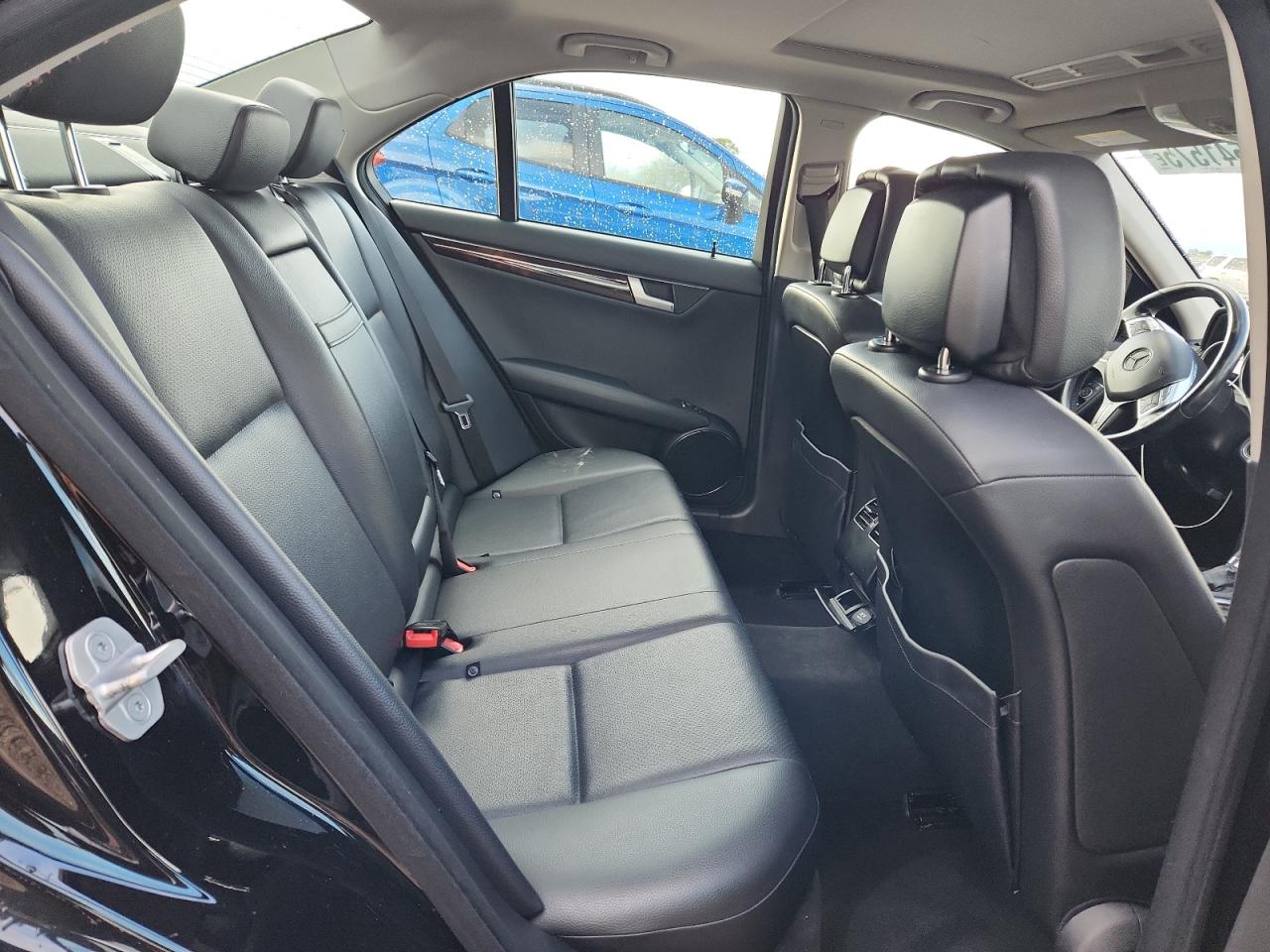 2013 Mercedes-Benz C 250 VIN: WDDGF4HB1DA768781 Lot: 90541575