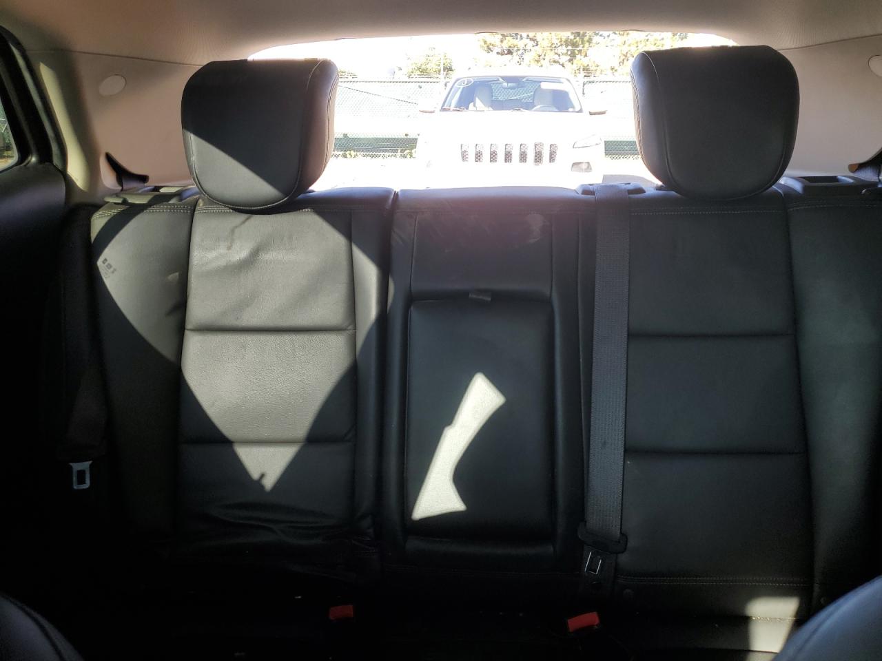 2018 Buick Encore Premium VIN: KL4CJHSM8JB664037 Lot: 85339815