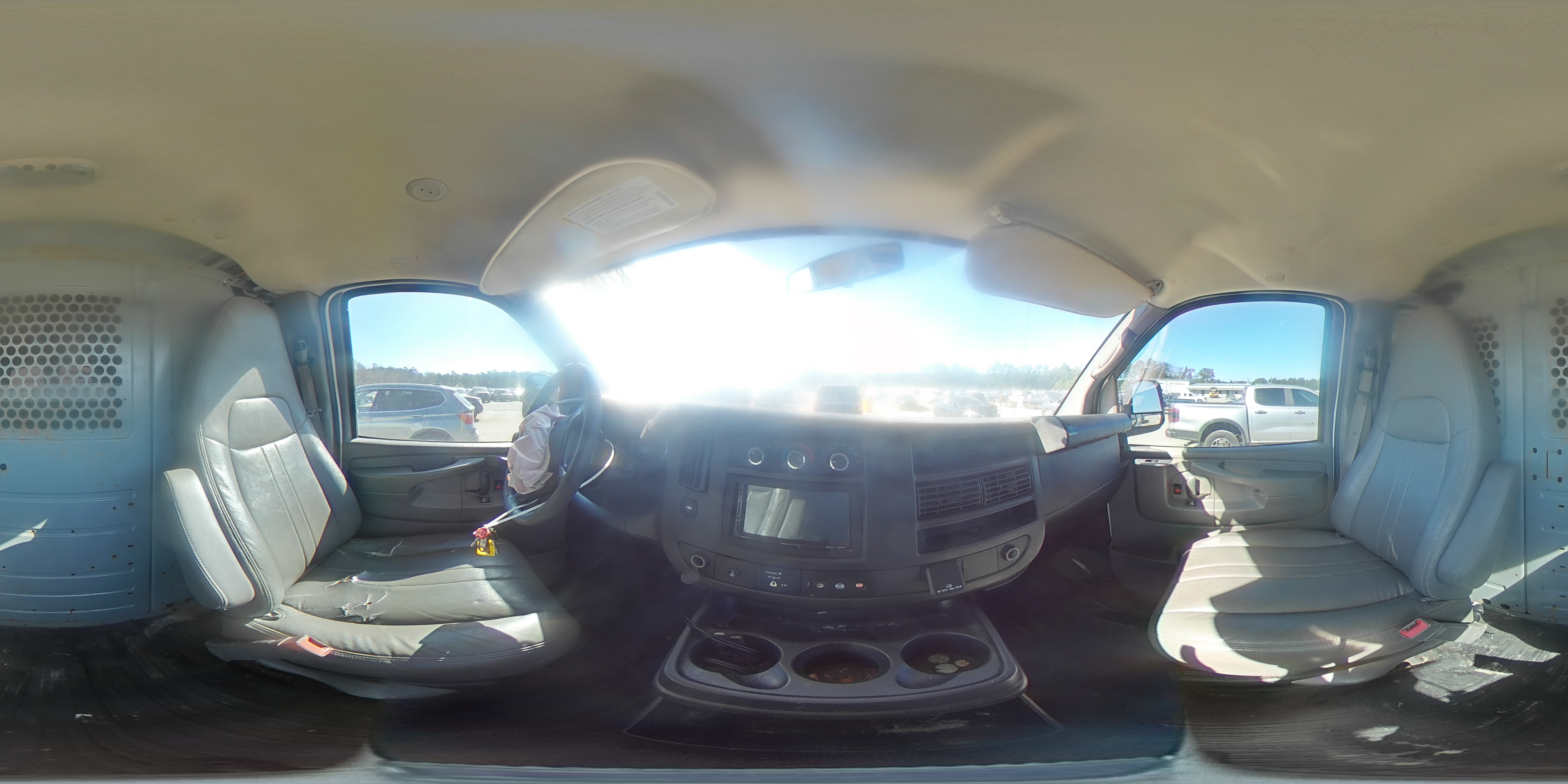 2015 Chevrolet Express G2500 VIN: 1GCWGFFF2F1105629 Lot: 87102155