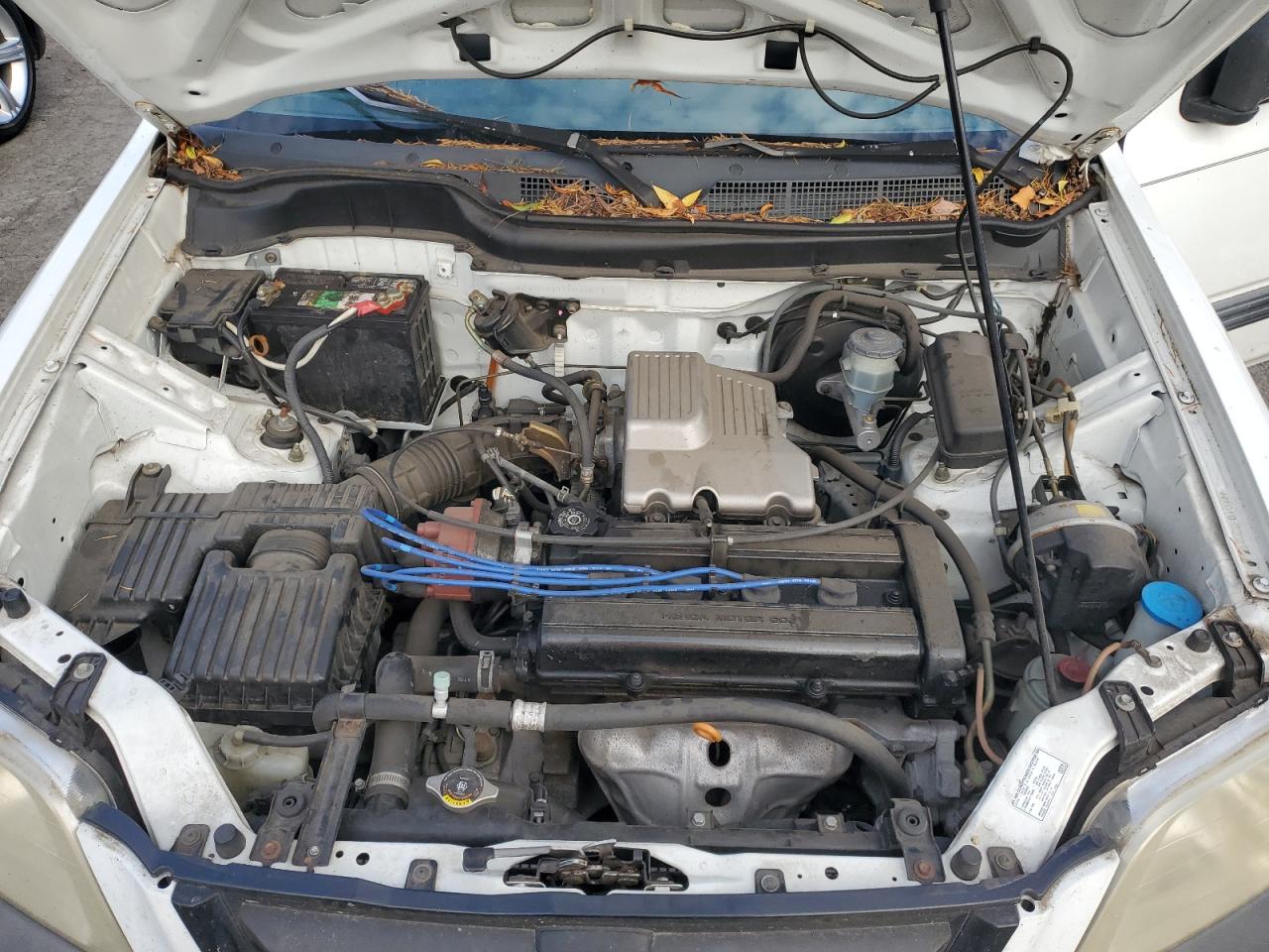 2000 Honda Cr-V Lx VIN: JHLRD1844YC032617 Lot: 84987395