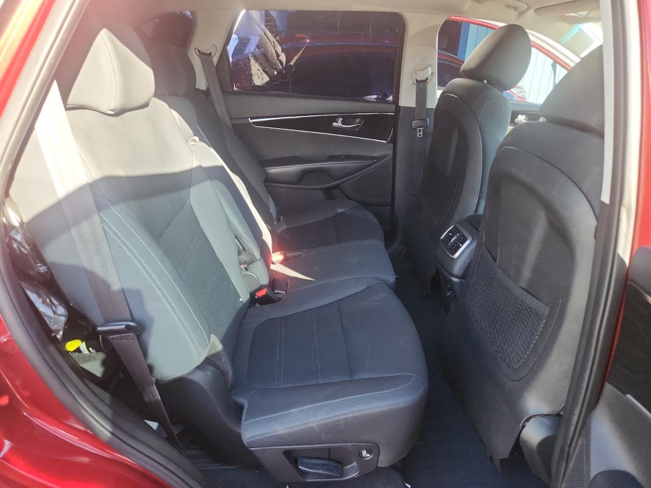 2020 Kia Sorento L VIN: 5XYPG4A30LG672679 Lot: 84982155