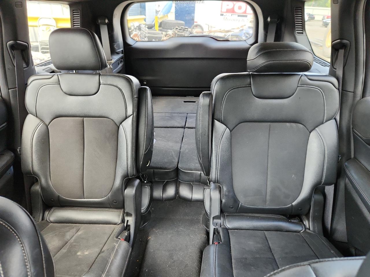 2024 Jeep Grand Cherokee L Laredo VIN: 1C4RJKAG6R8595818 Lot: 87384835