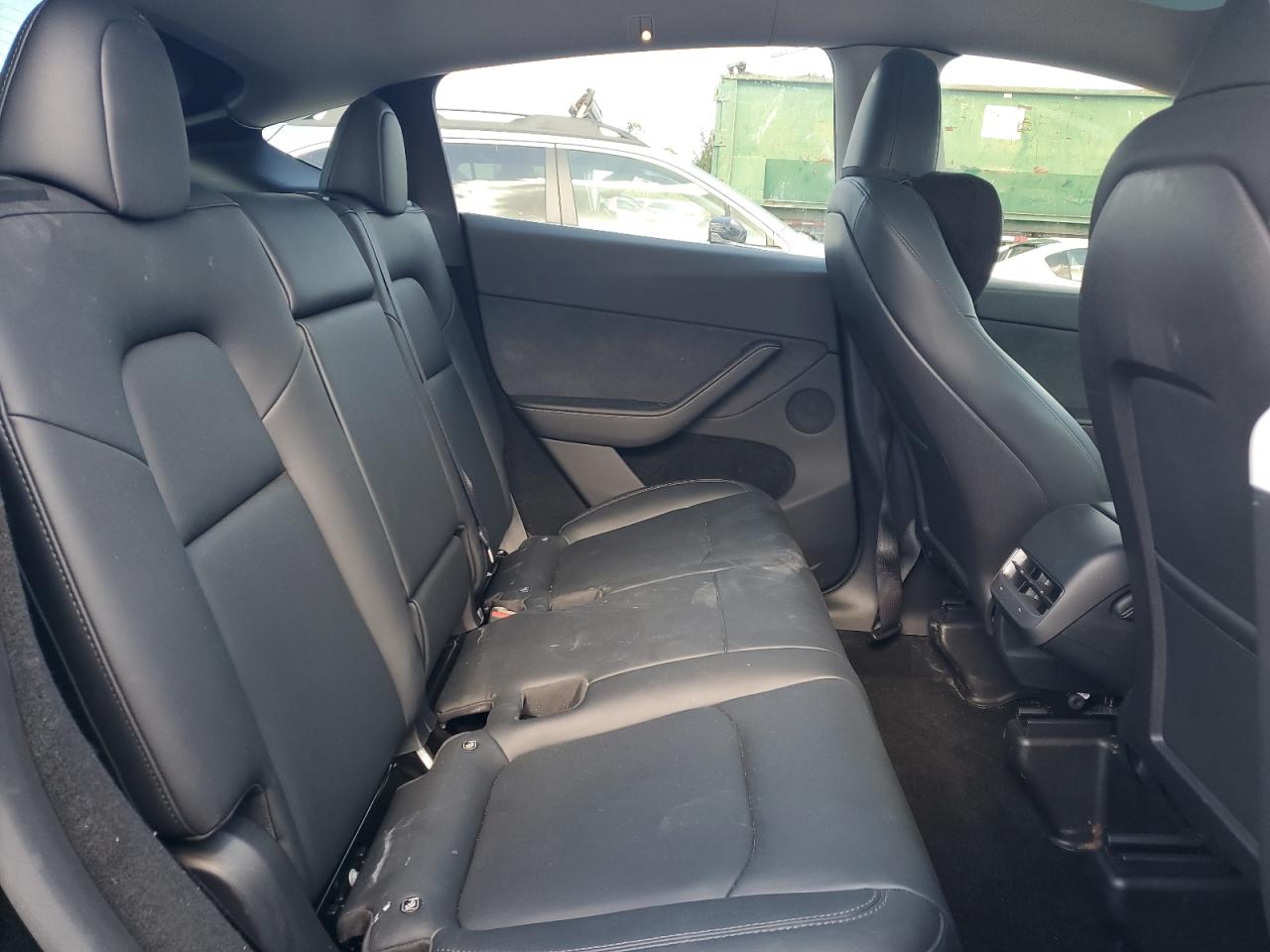 2023 Tesla Model Y VIN: 7SAYGDEE5PA118955 Lot: 89632625