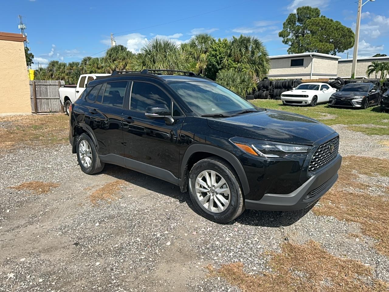 2023 Toyota Corolla Cross Le black null gas 7MUCAABG5PV072089 photo #1