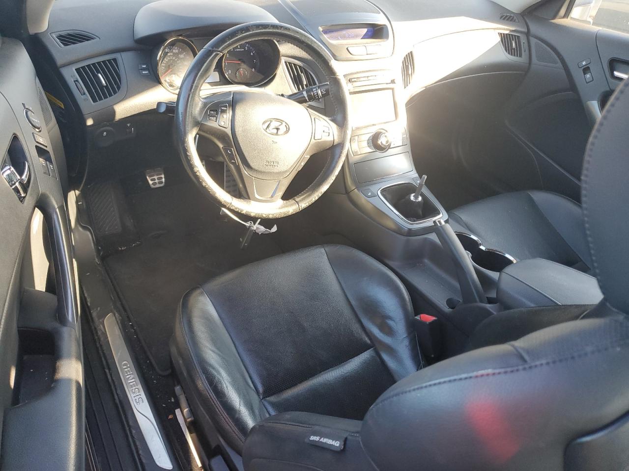 2011 Hyundai Genesis Coupe 3.8L VIN: KMHHU6KH1BU055013 Lot: 82268875