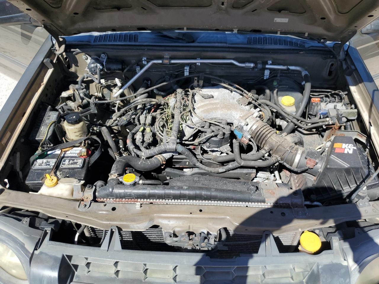 2002 Nissan Xterra Xe VIN: 5N1ED28T02C583834 Lot: 86491905