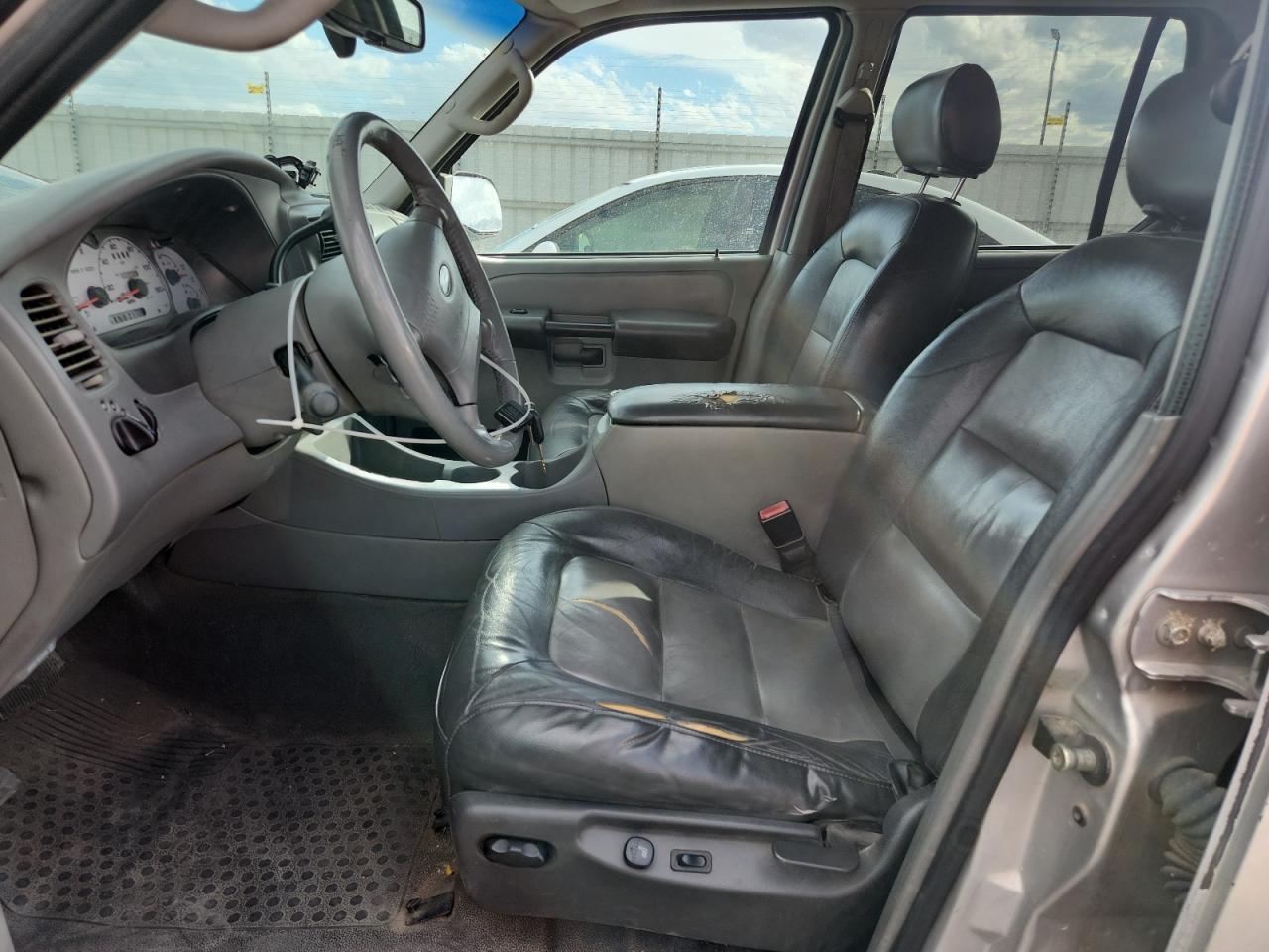 2003 Ford Explorer Sport Trac VIN: 1FMZU77E33UA18040 Lot: 84984745