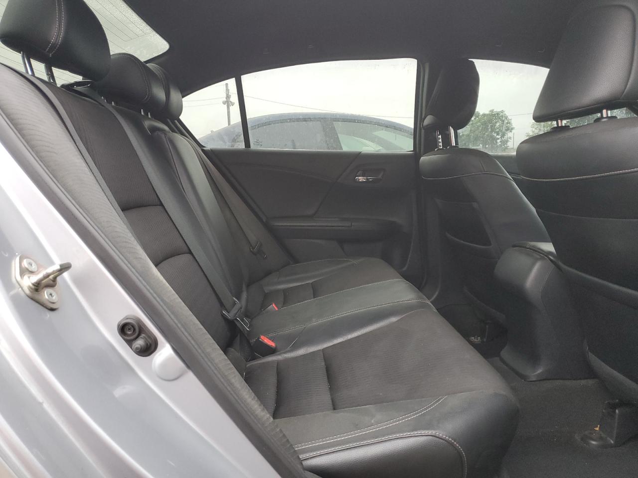 2016 Honda Accord Sport VIN: 1HGCR2F52GA114461 Lot: 82283435