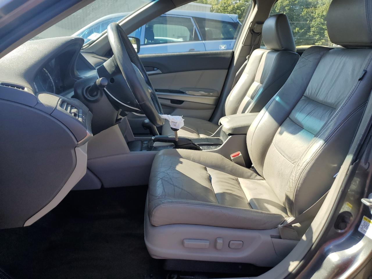 2009 Honda Accord Exl VIN: 1HGCP26829A029512 Lot: 82086825