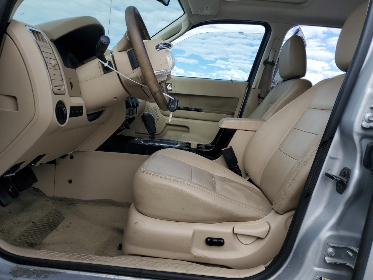 2009 Ford Escape Limited VIN: 1FMCU04759KA88176 Lot: 85150375