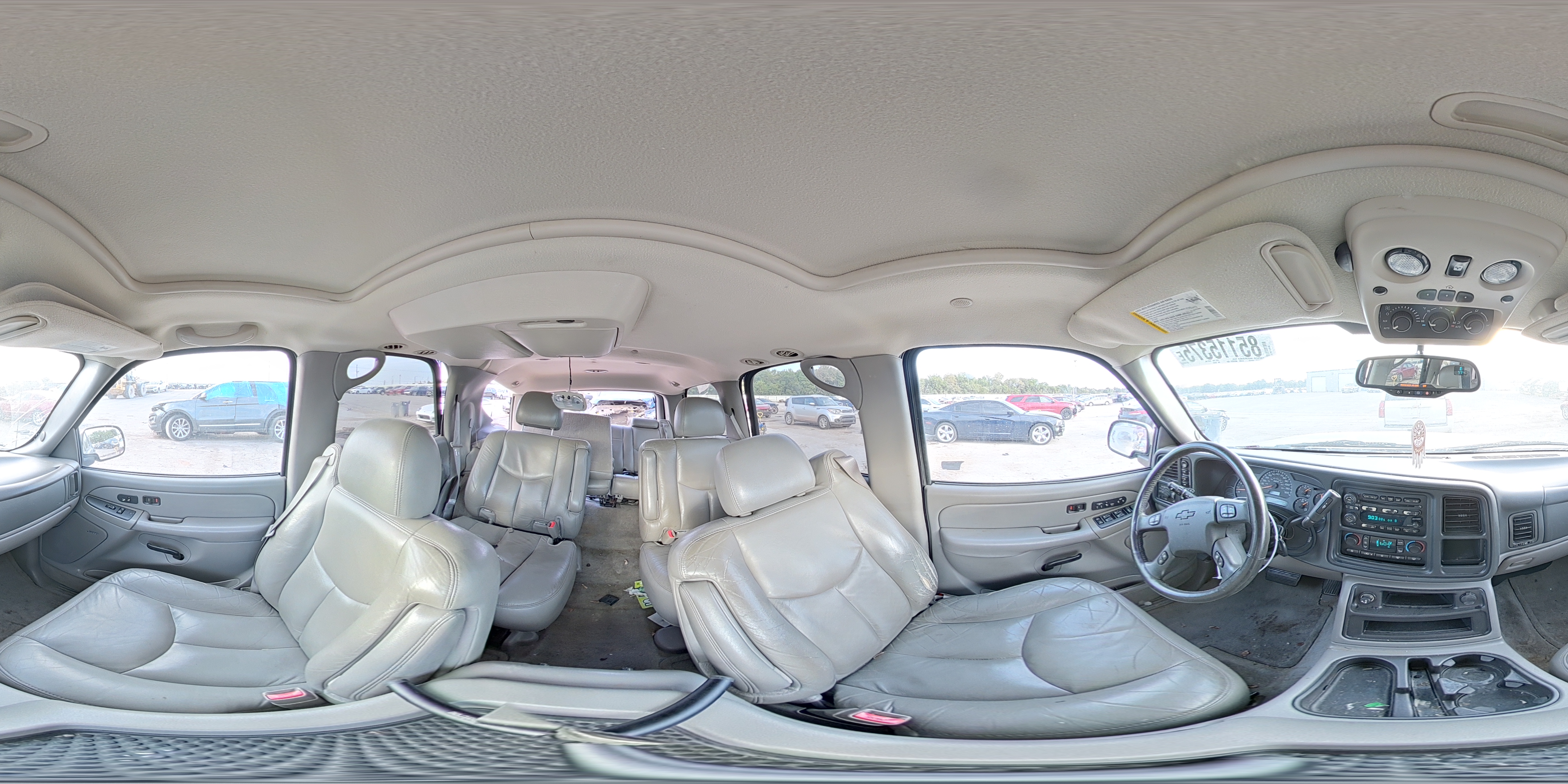 2004 Chevrolet Tahoe K1500 VIN: 1GNEK13ZX4J162922 Lot: 85115375