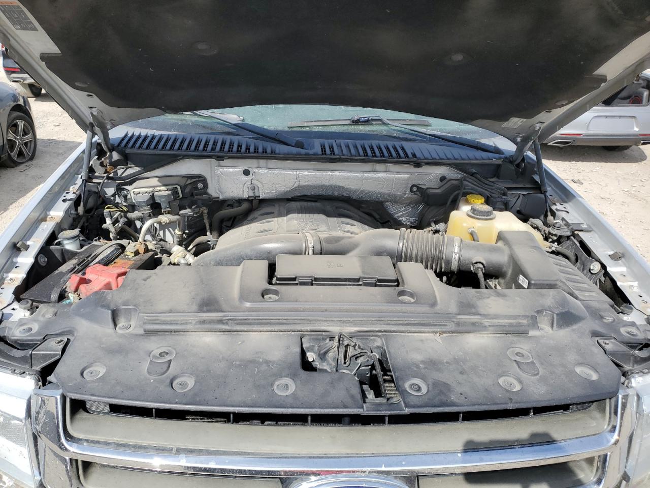 2017 Ford Expedition Limited VIN: 1FMJU2AT8HEA17572 Lot: 81064885