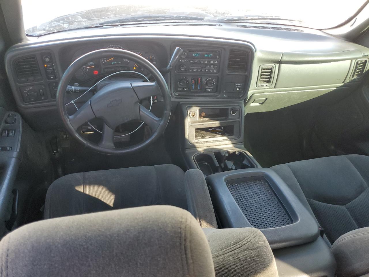 2004 Chevrolet Silverado K1500 VIN: 2GCEK19T641312157 Lot: 82196655