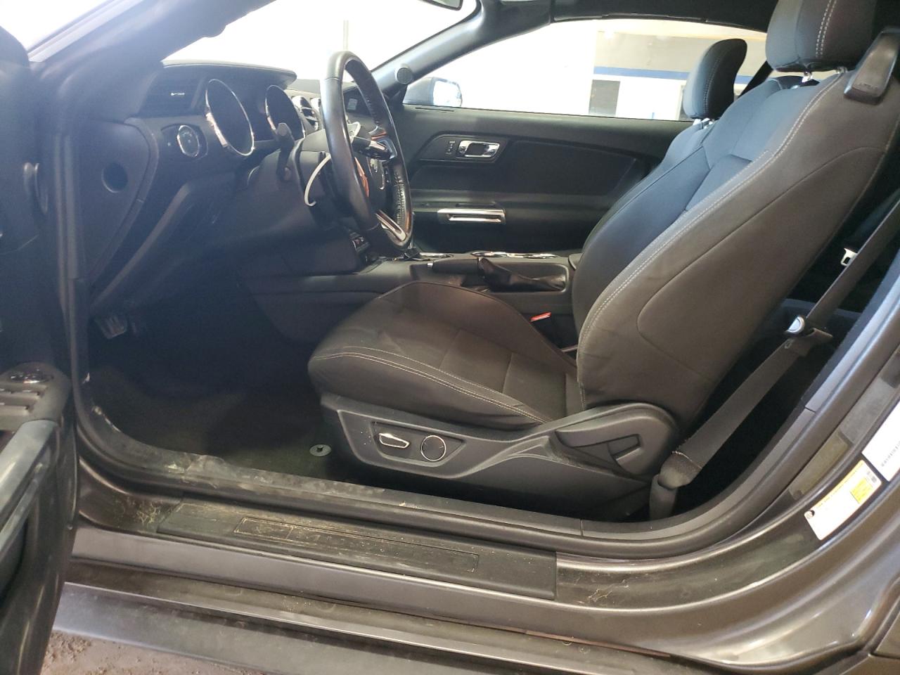 2015 Ford Mustang VIN: 1FATP8EM5F5377606 Lot: 82519535