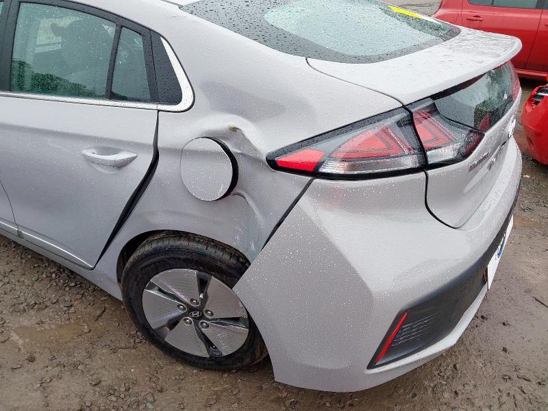 2021 HYUNDAI IONIQ 1.6 GDI HYBRID PREMIUM 5DR DCT